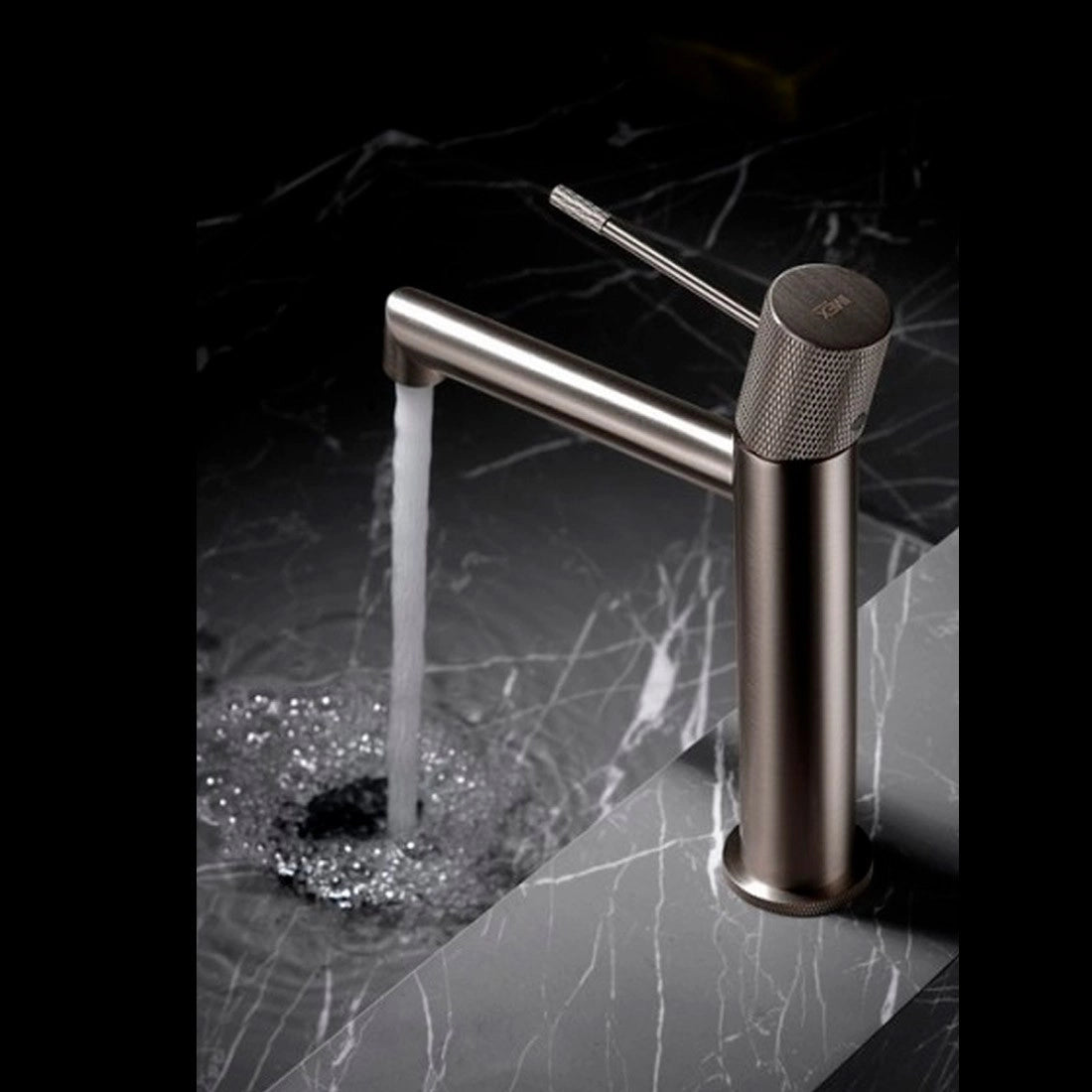 Grifo monomando de lavabo Line