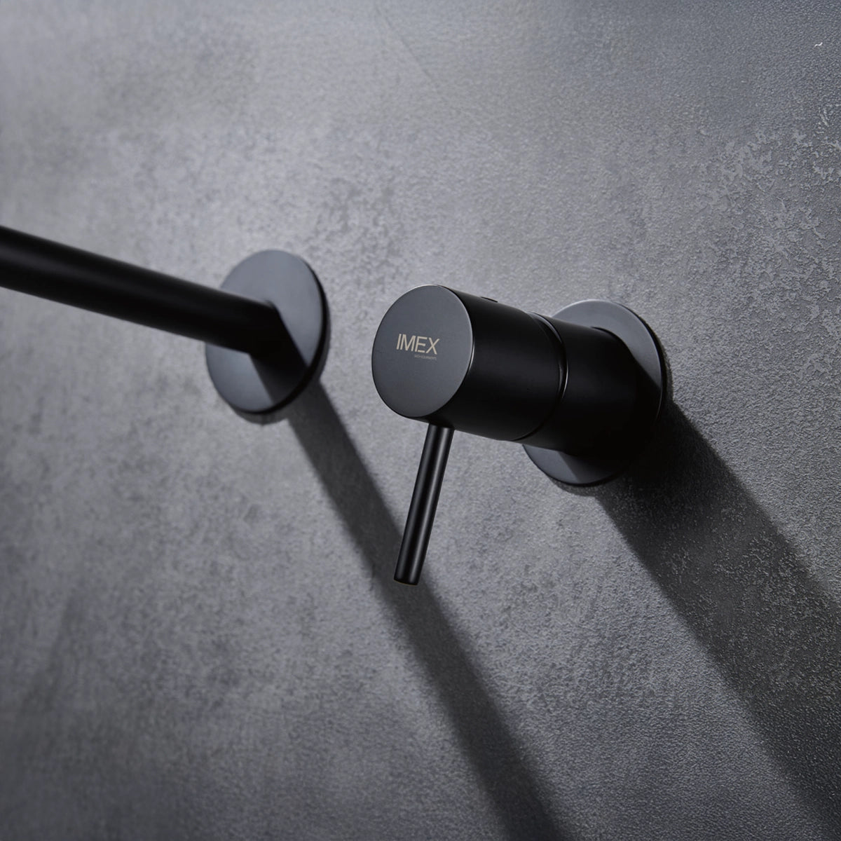 Grifo empotrado Monza