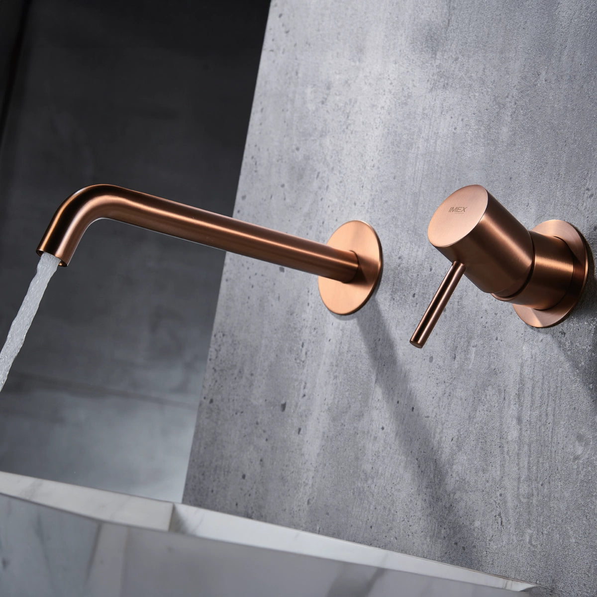 Grifo empotrado Monza