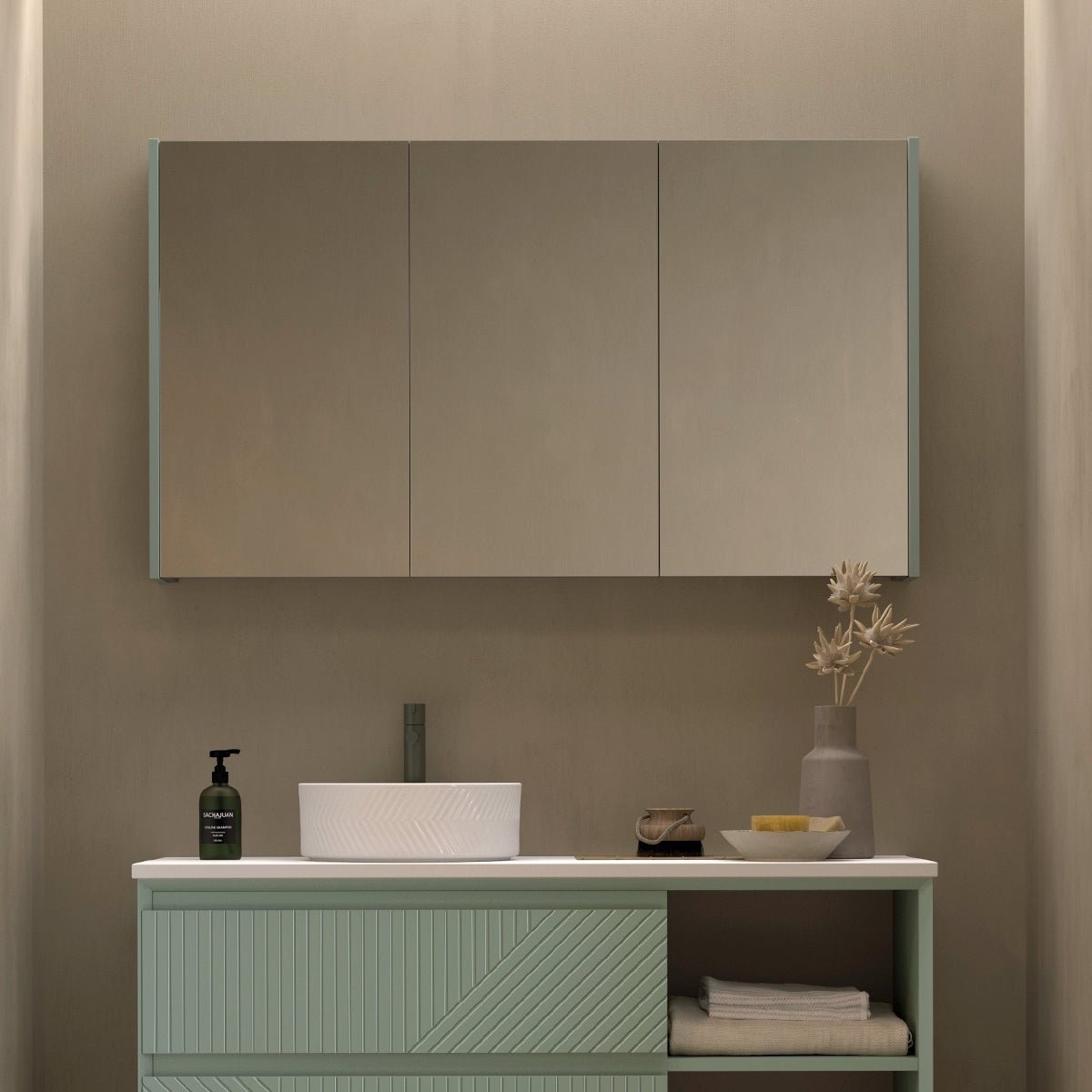 Camerino de baño - The Bath