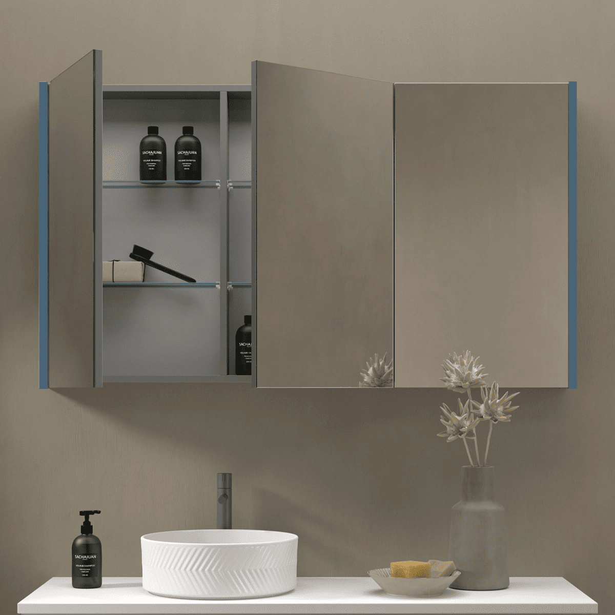 Camerino de baño - The Bath