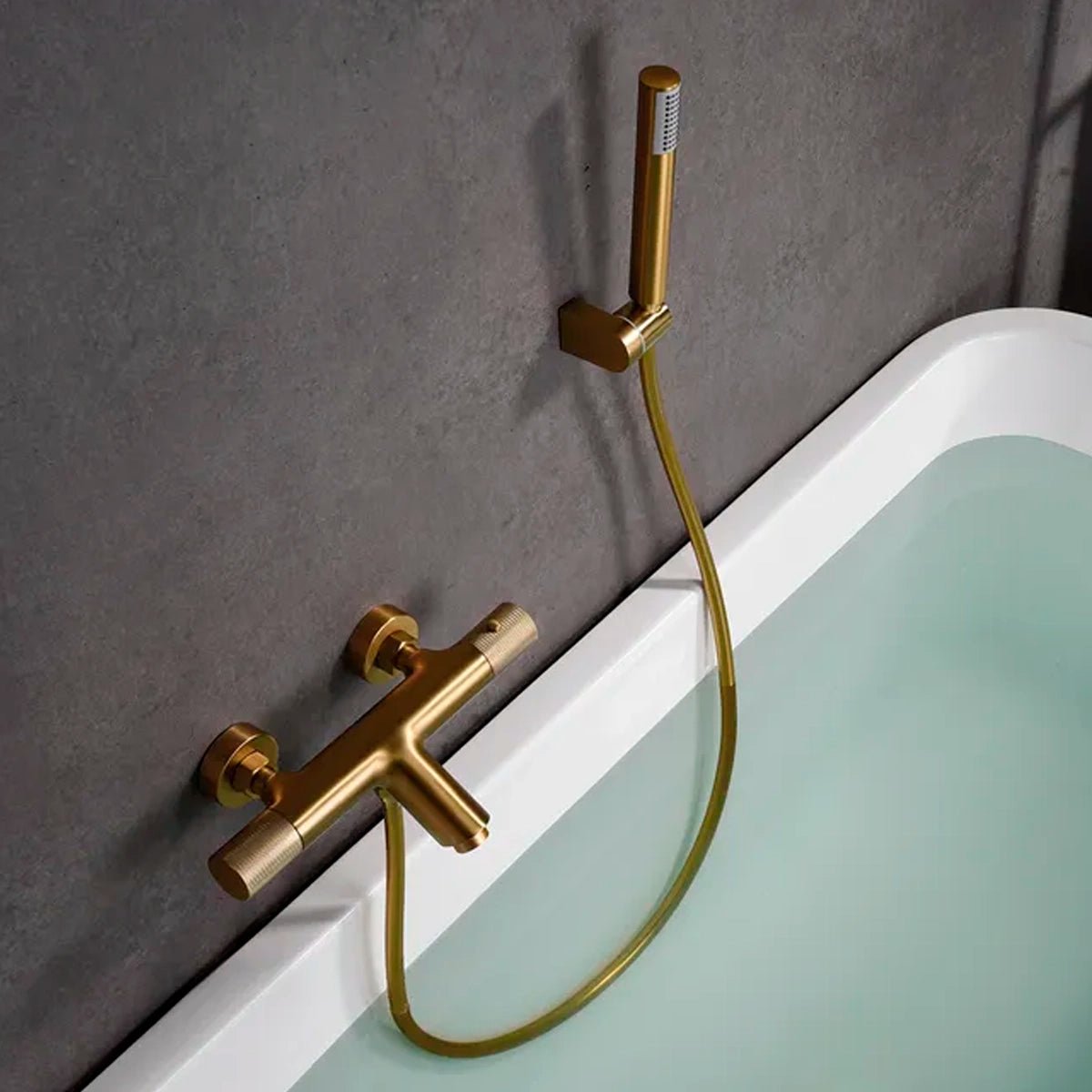 Grifería termostática baño - ducha Line - Thebath