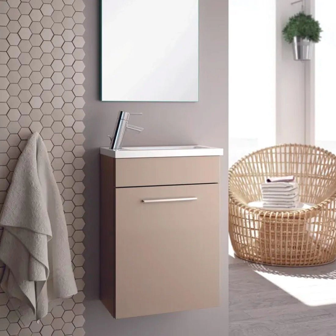 Mueble de baño pequeño con lavabo